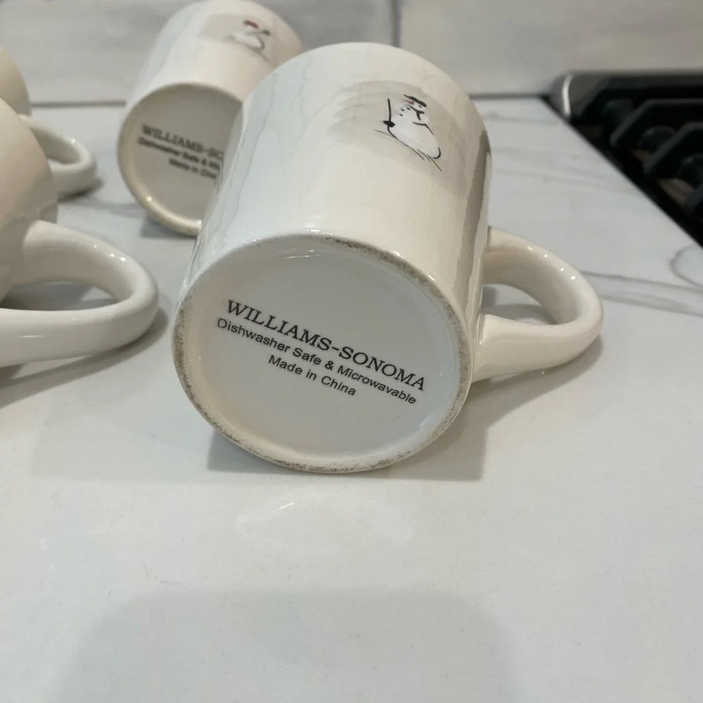 Williams Sonoma holiday mugs- set of 4